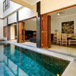 villa-michelina.hotelsseminyak.net/