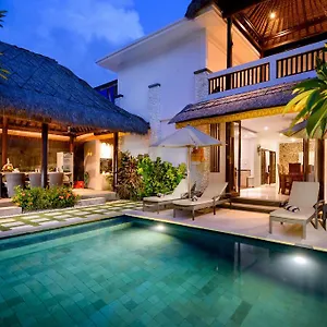 coconuts-villa-balangan-beach.hotelsseminyak.net/